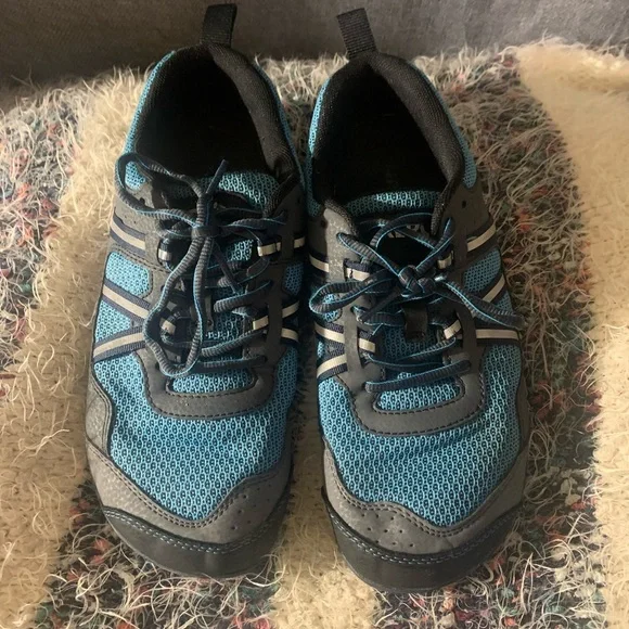 Xero Shoes Women's Prio Black and Blue Sneakers 7.5 - Picture 2 of 6